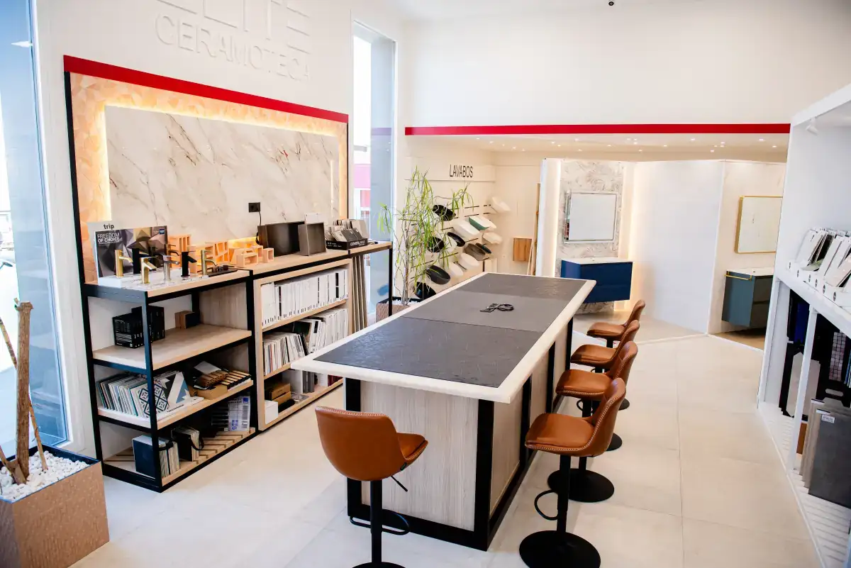 Puesto de trabajo con planos